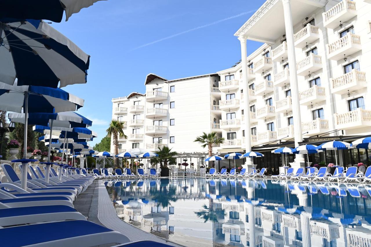 Hotel Onufri Golem  Exterior photo
