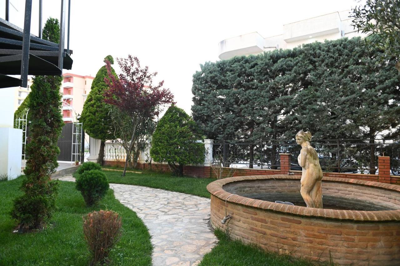 Hotel Onufri Golem  Exterior photo