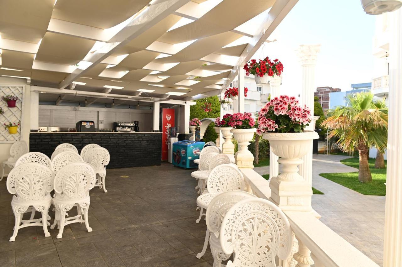 Hotel Onufri Golem  Exterior photo